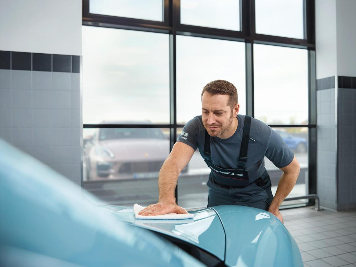 Детейлинг-мойка автомобиля