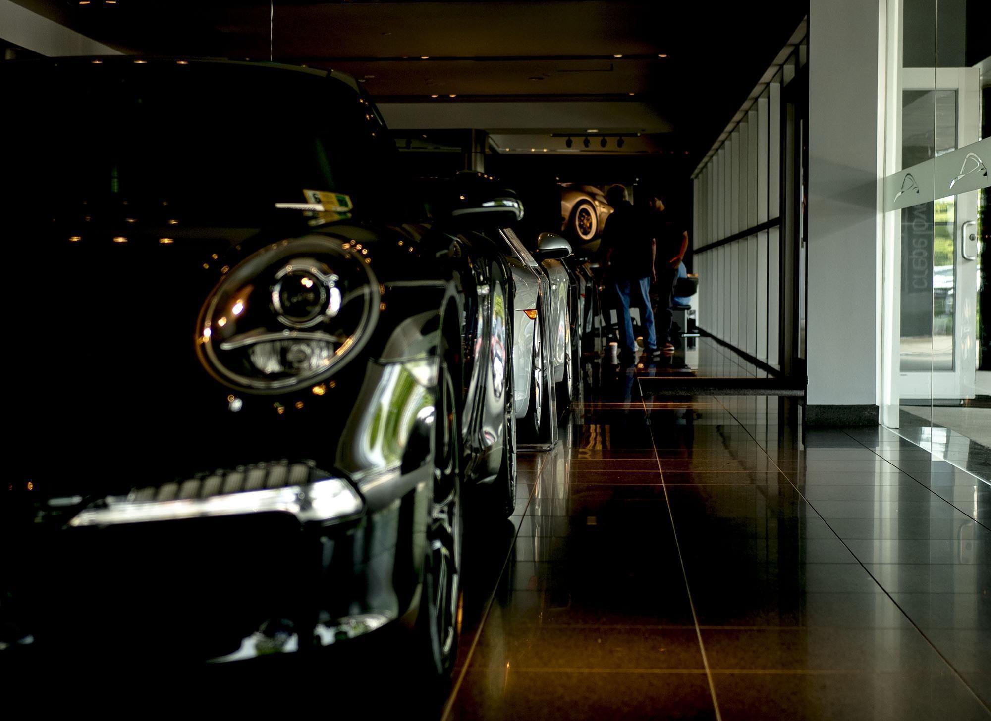 Доставка автомобилей Porsche на обслуживание